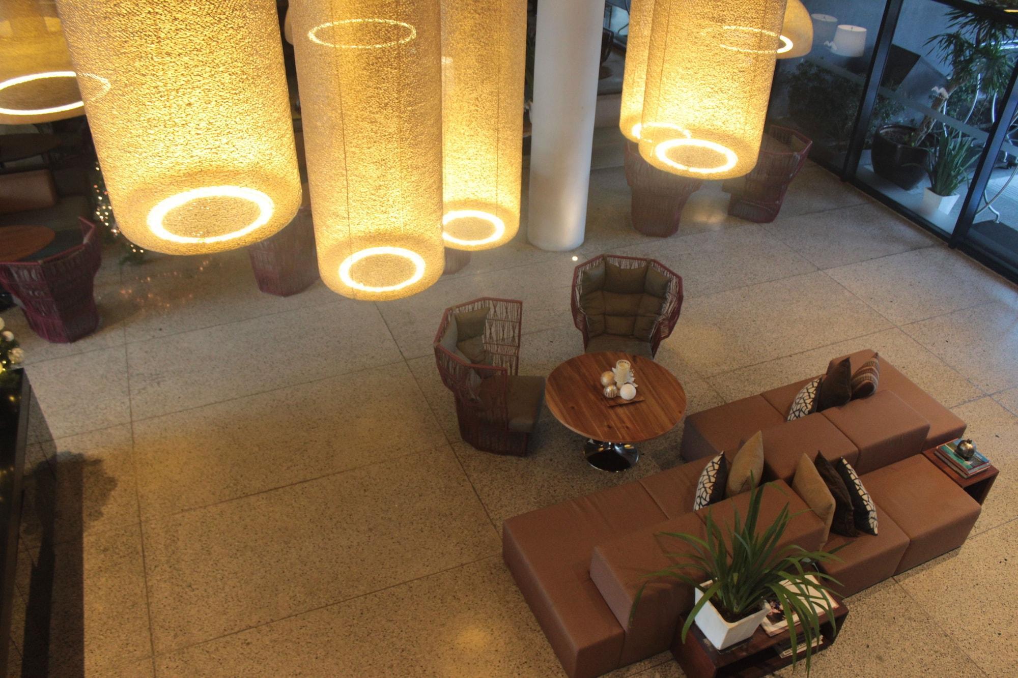 Privato Quezon 3*