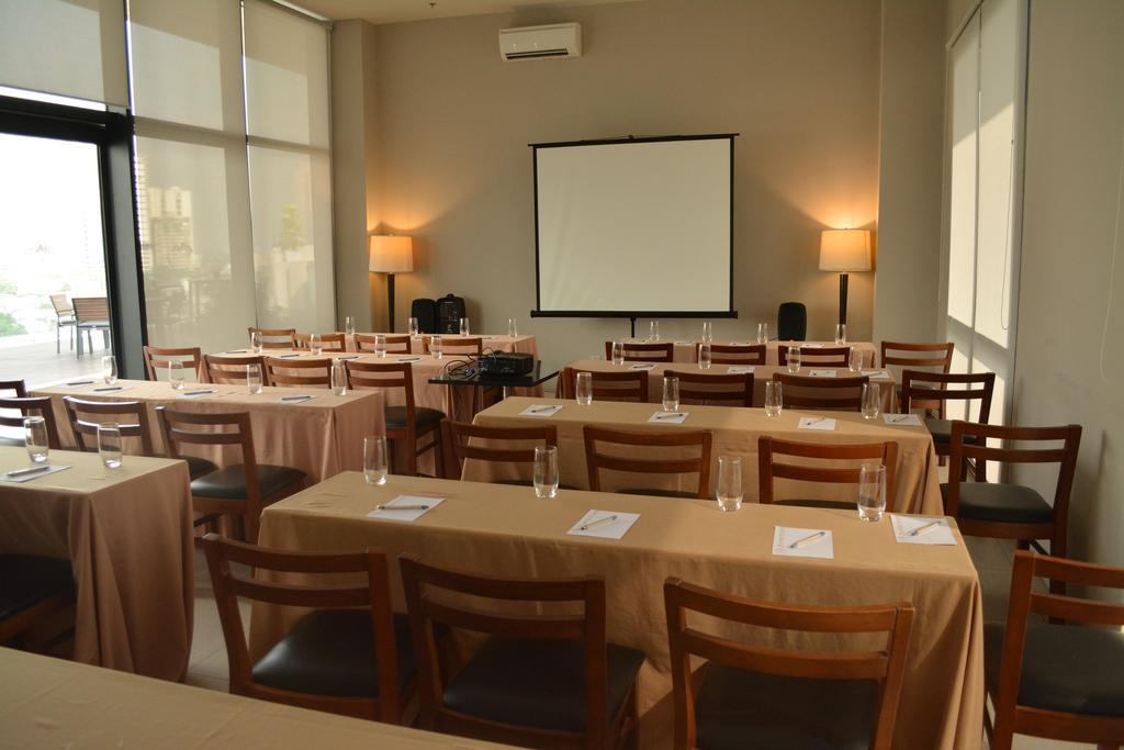 Hotel Privato Quezon 3*
